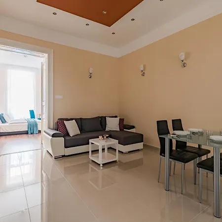 Apartment Hungary Westend