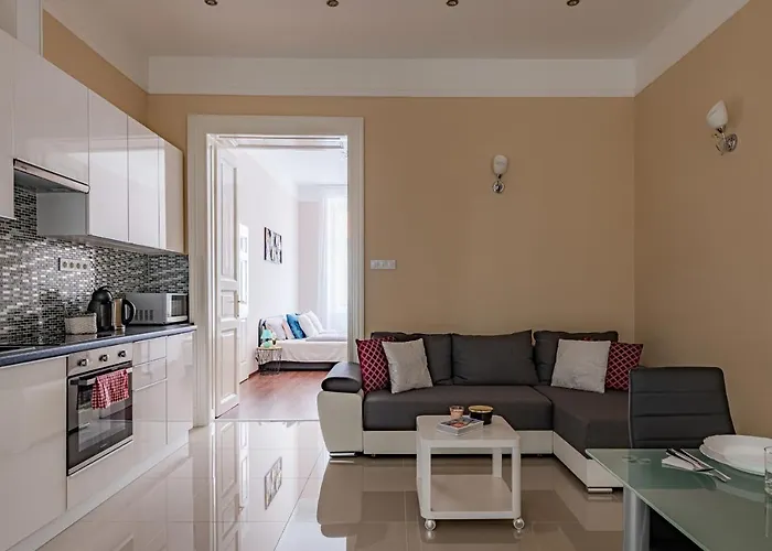 Apartament Hungary Westend *