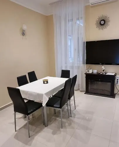 Hungary Westend Appartement *