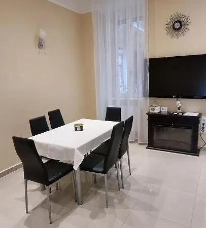 Hungary Westend Apartman *